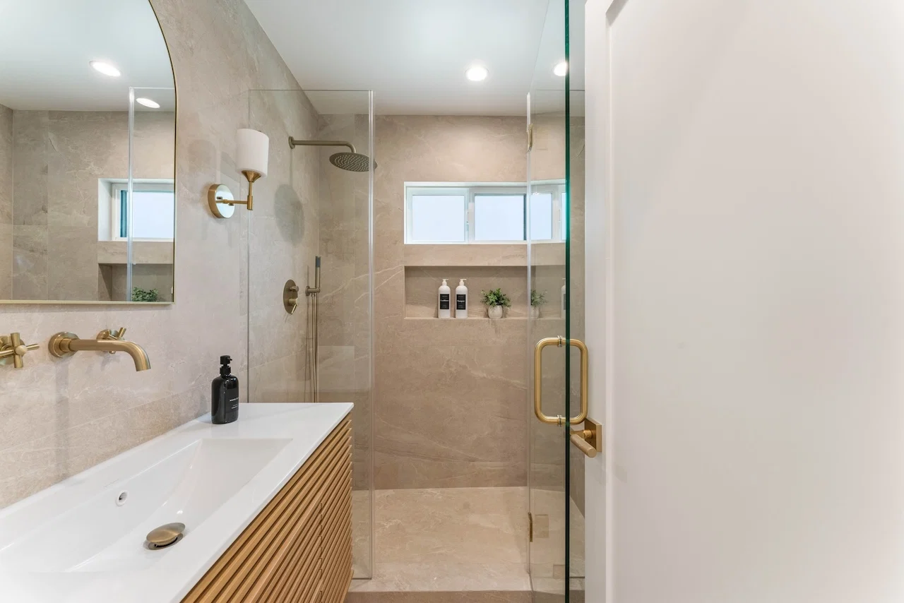 Brimfield project by HLB Builders — residential construction photo 23