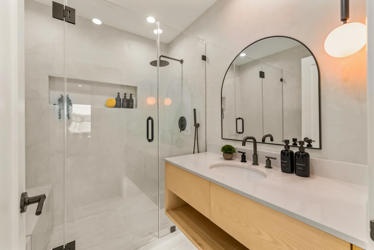 Glencrest project by HLB Builders — residential construction photo 20
