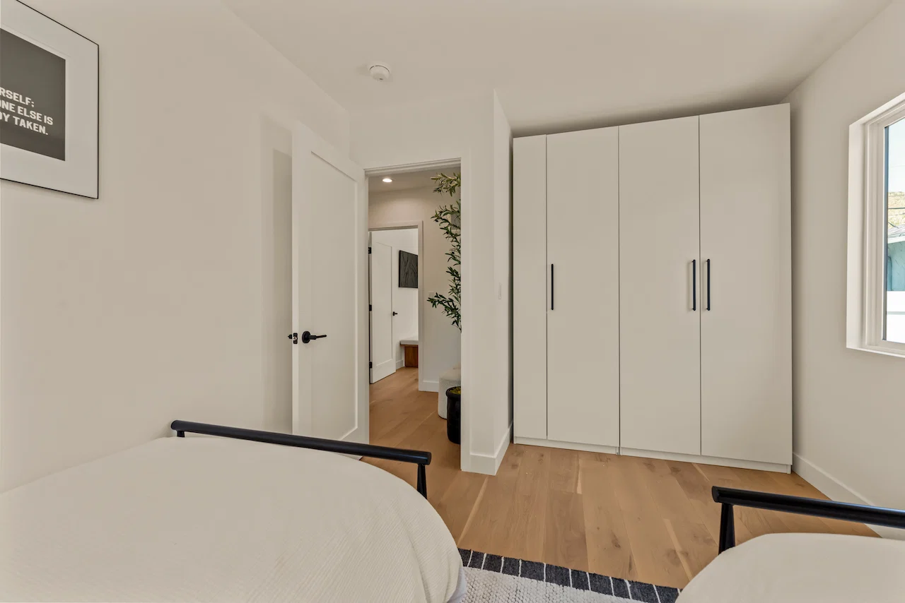 Glencrest project by HLB Builders — residential construction photo 25