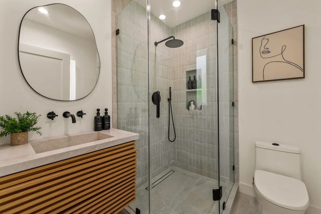 Glencrest project by HLB Builders — residential construction photo 30